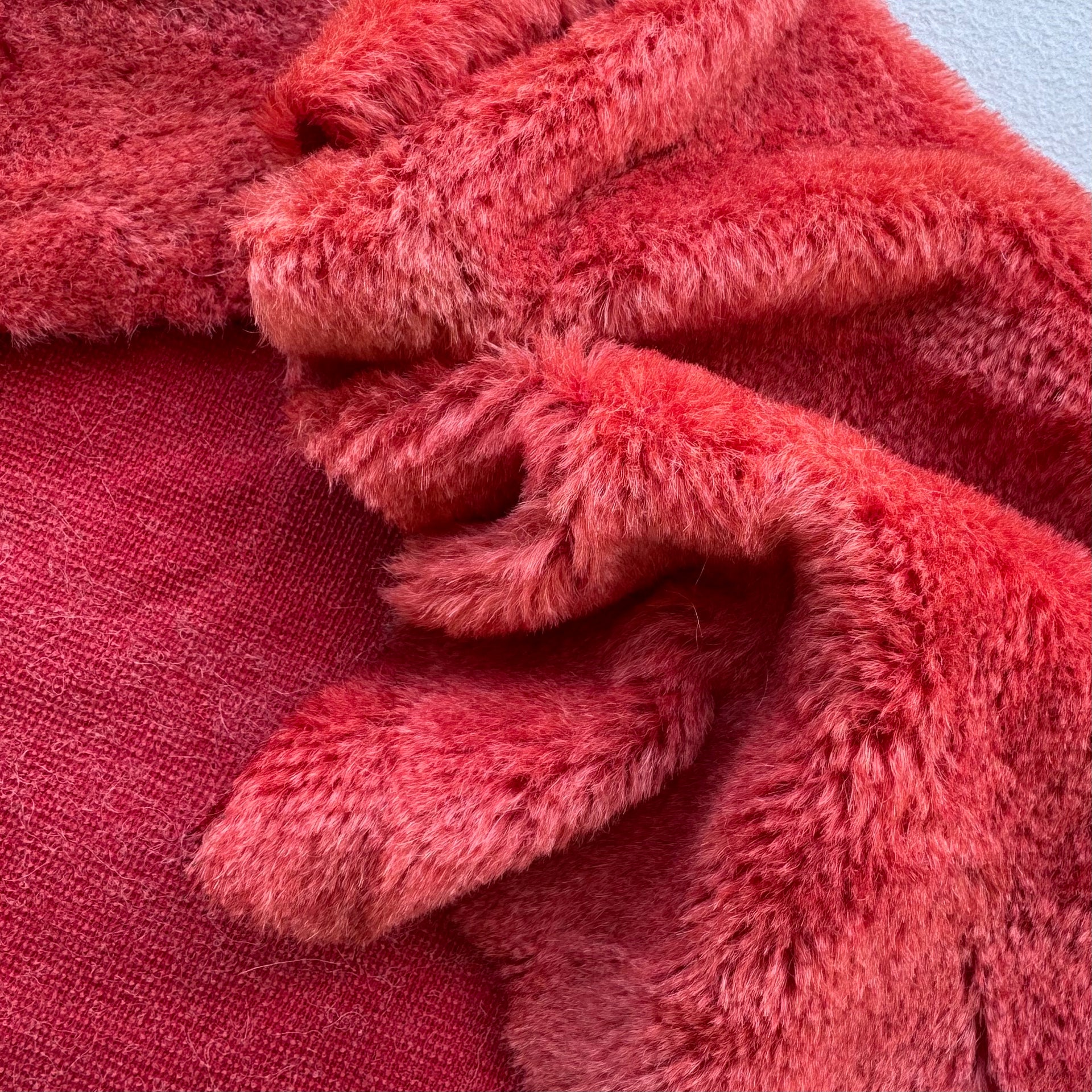 10mm Alpaca  - Hand Dyed Ruby Grapefruit - Fat 1/8m  - DEC001