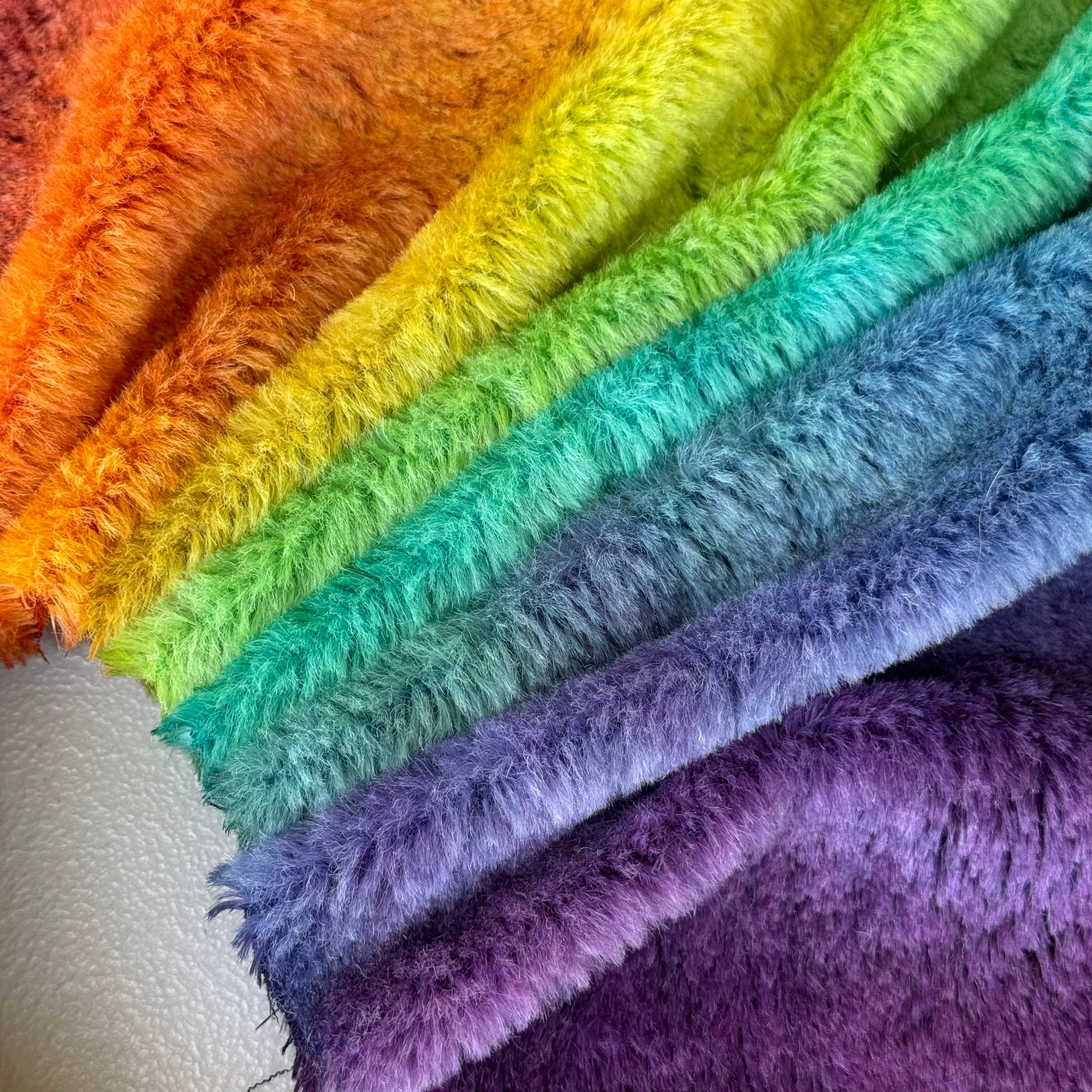 10mm Alpaca  - Hand Dyed Rainbow Cascade - Fat 1/8m  - DEC007