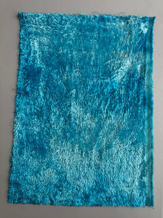 Curly Viscose - Hand Dyed Crystal Blue Batik - Fat 1/8m - FEB003