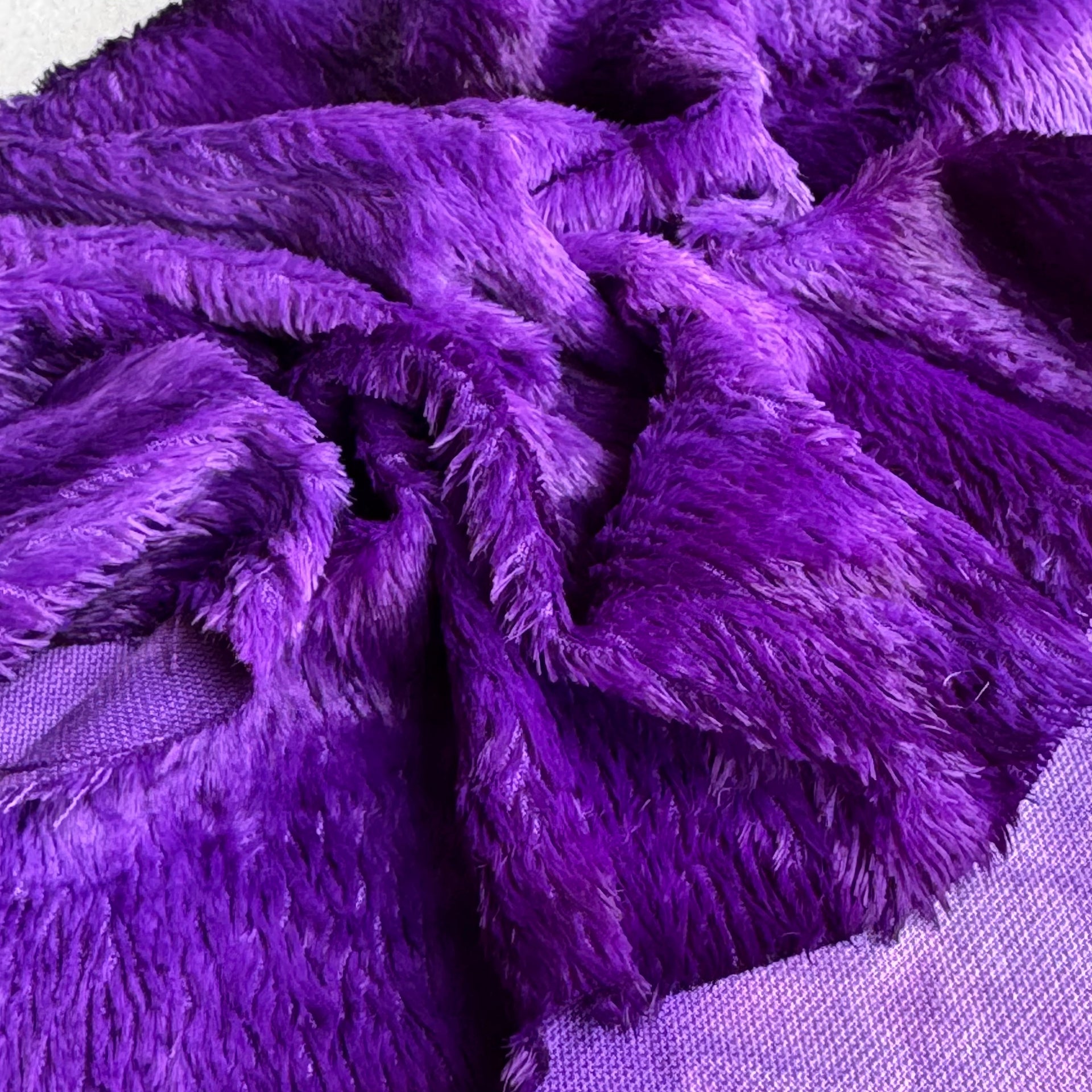 Standard Viscose - Hand Dyed Dark Violet Batik - Fat 1/8m - FEB038