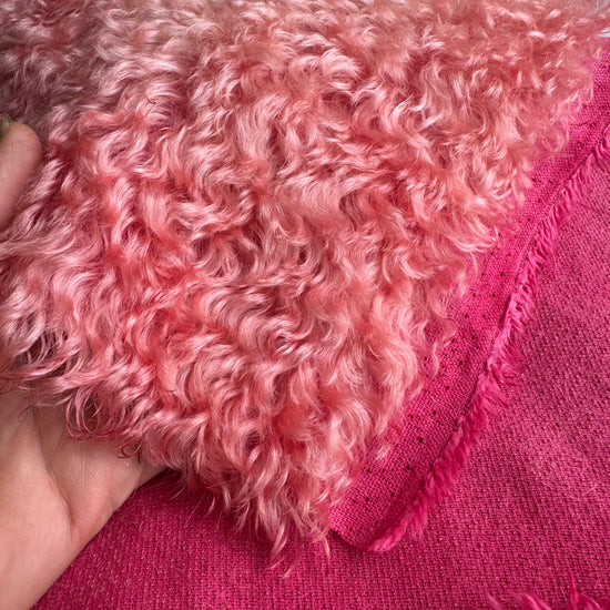 Curly Kid Mohair - Hand Dyed Grapefruit Batik - Fat 1/8m - FEB053