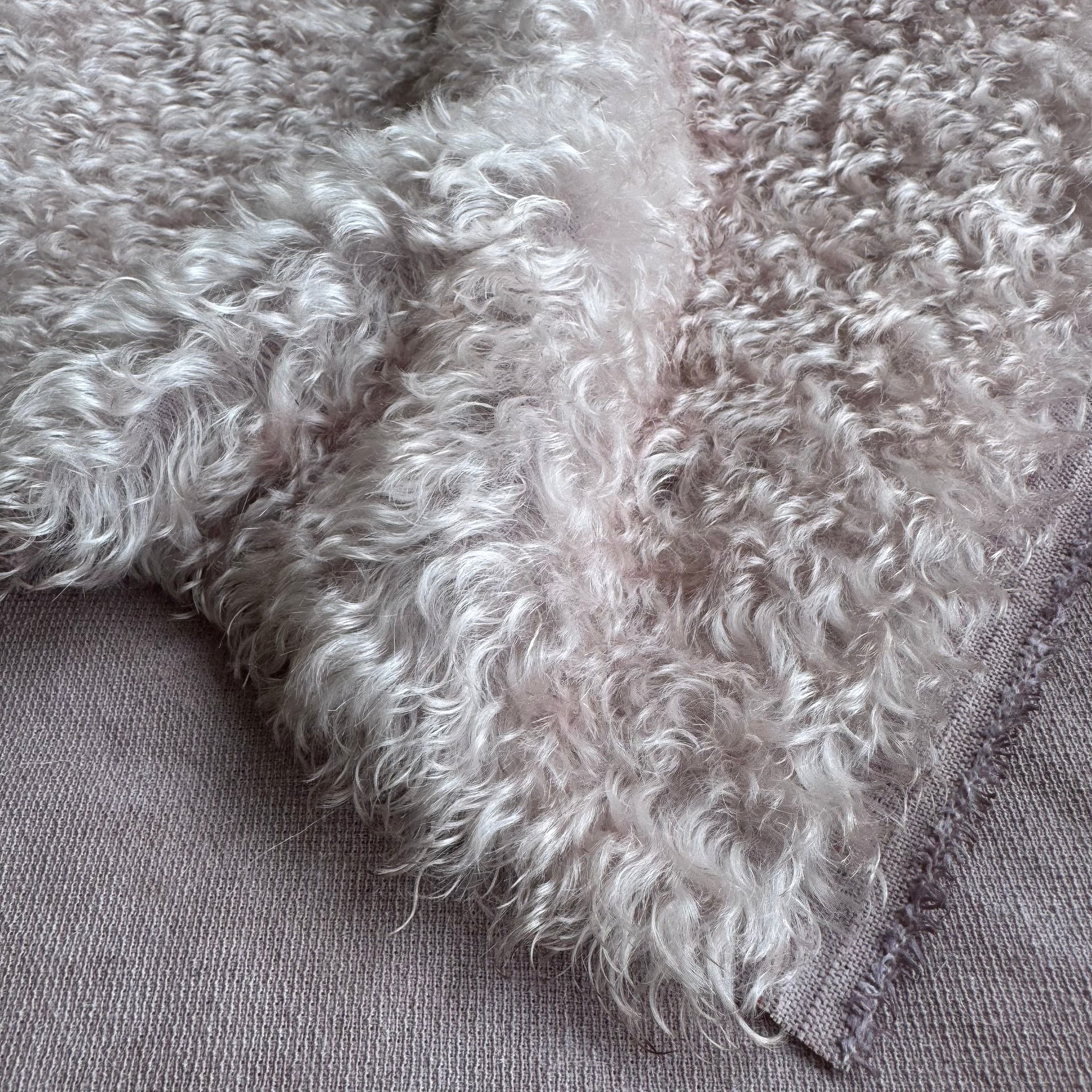 Curly Kid Mohair - Hand Dyed Palest Mauve Ice - Fat 1/4m - FEB058