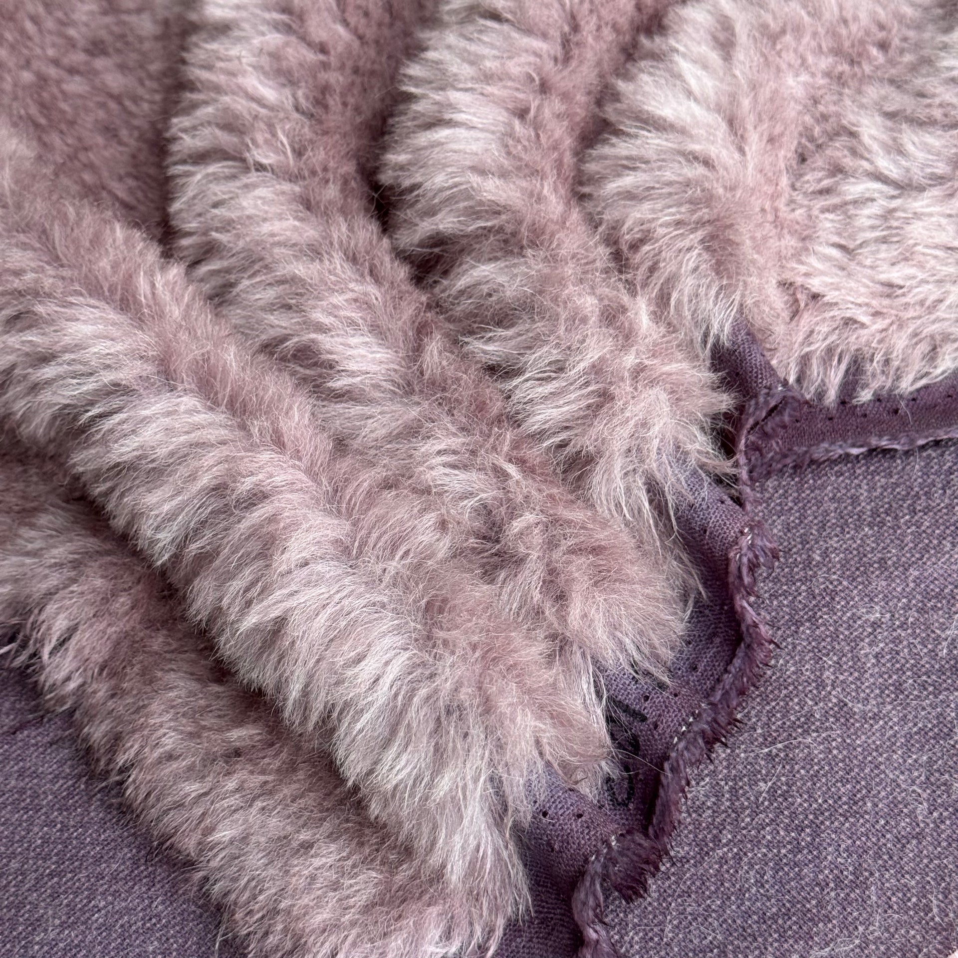 Long Alpaca - Hand Dyed Smokey Eggplant - Fat 1/4m - FEB103