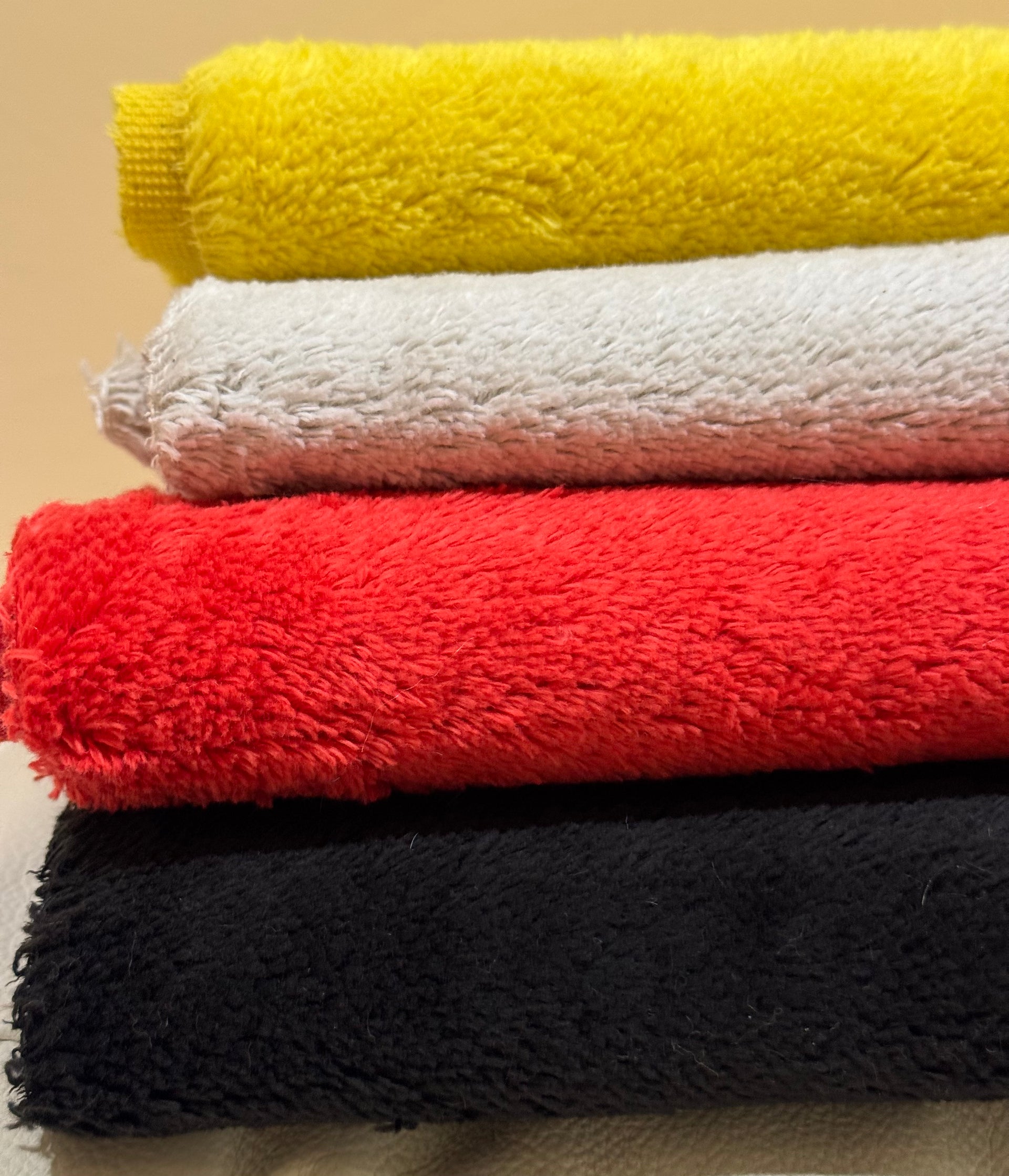 Cotton Fur - Straight 7mm Pile - Happy Yellow