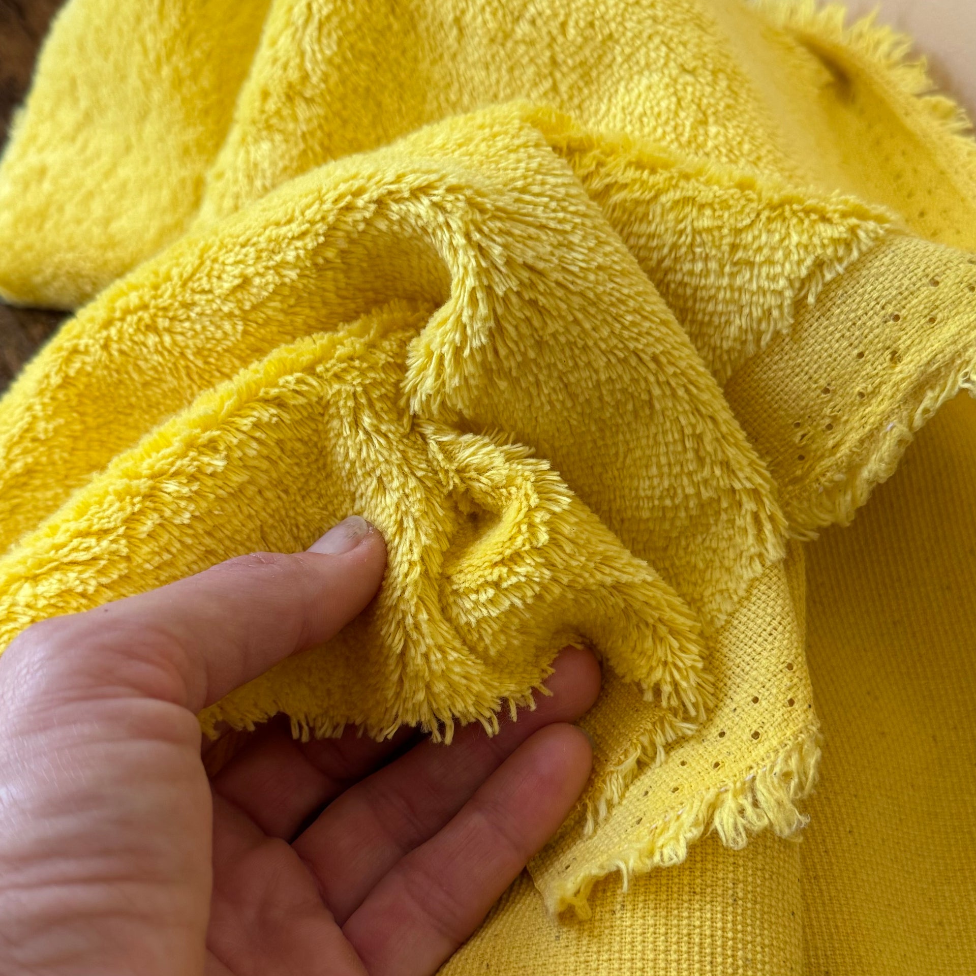 Cotton Fur - Straight 7mm Pile - Happy Yellow