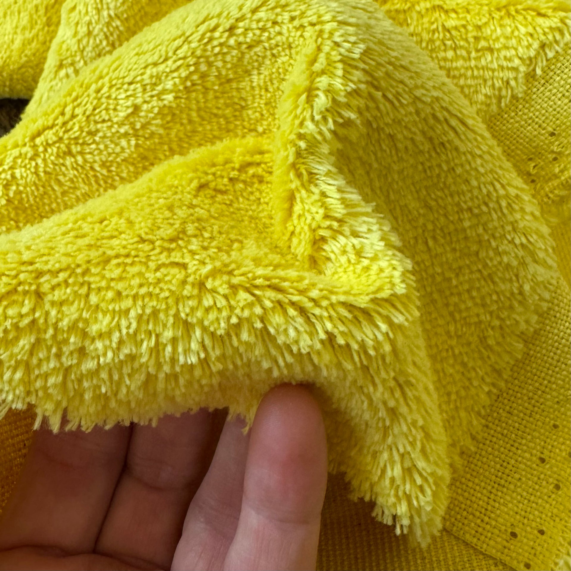 Cotton Fur - Straight 7mm Pile - Happy Yellow