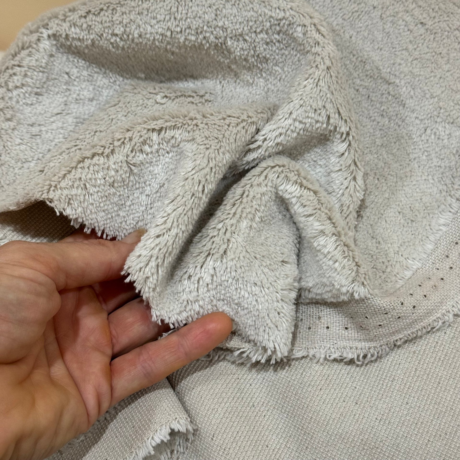 Cotton Fur - Straight 7mm Pile - Stone Grey