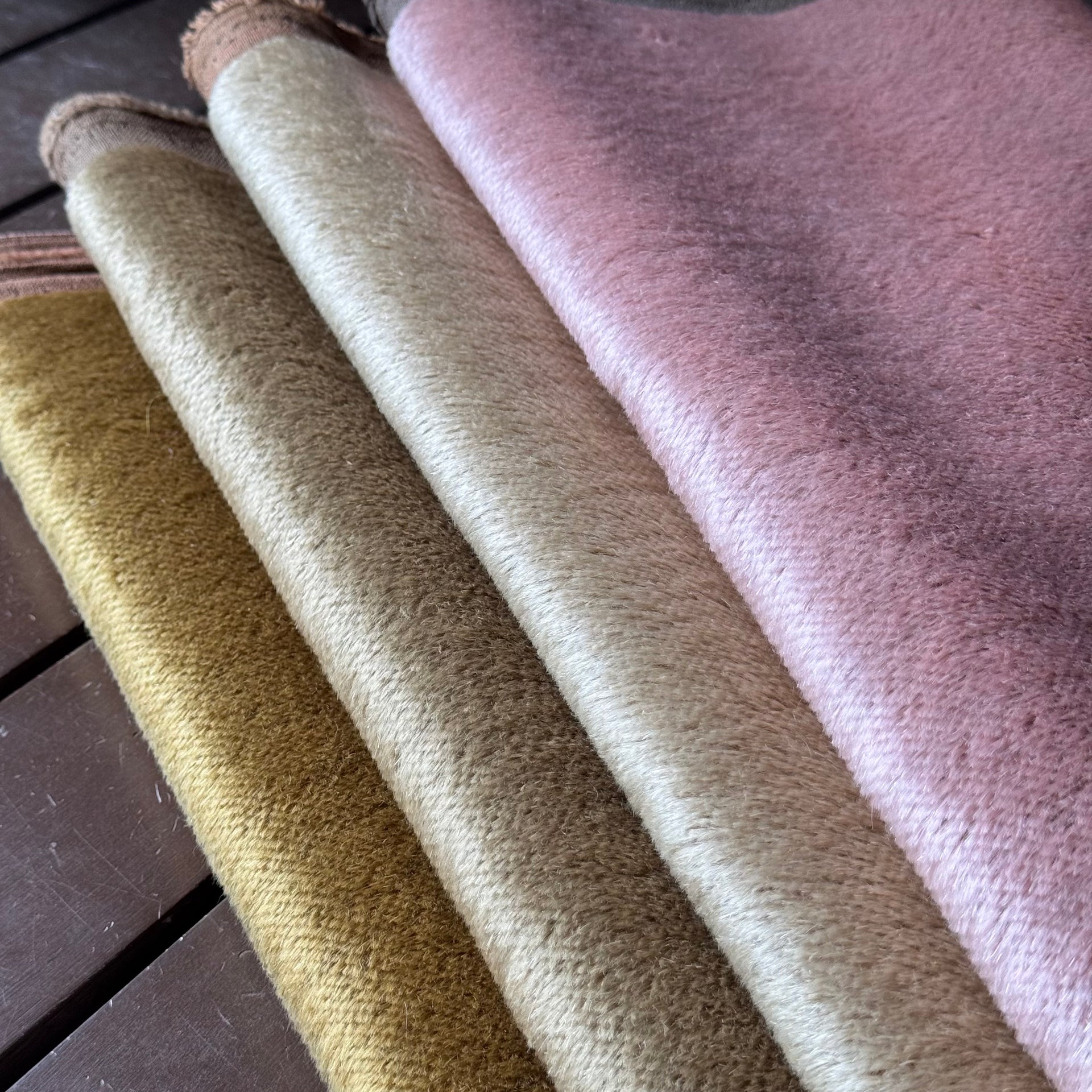 Pink Lolly - Straight pile 8mm Mohair
