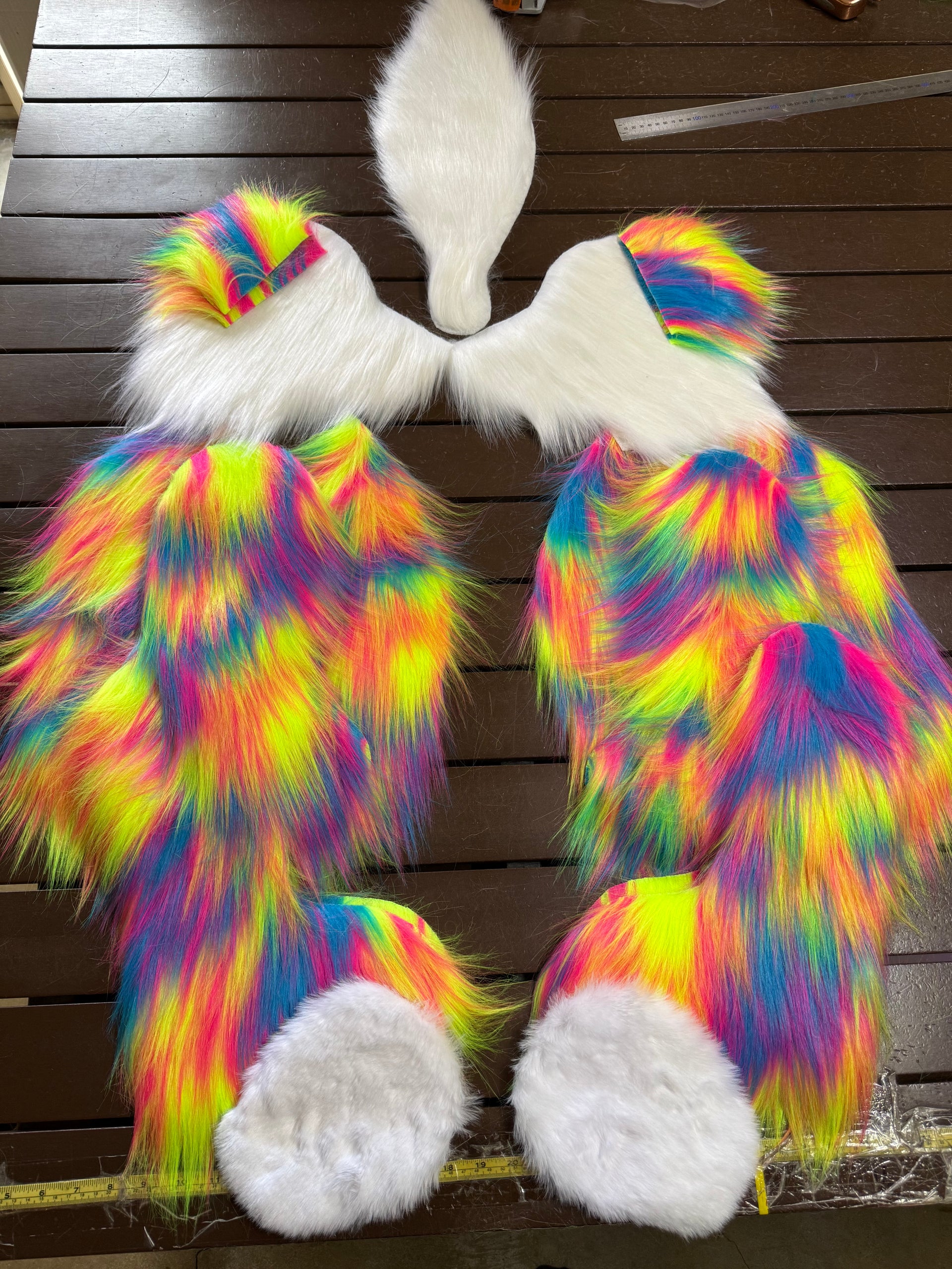 KITS - 32" Flickerglow JUMBO faux fur bear