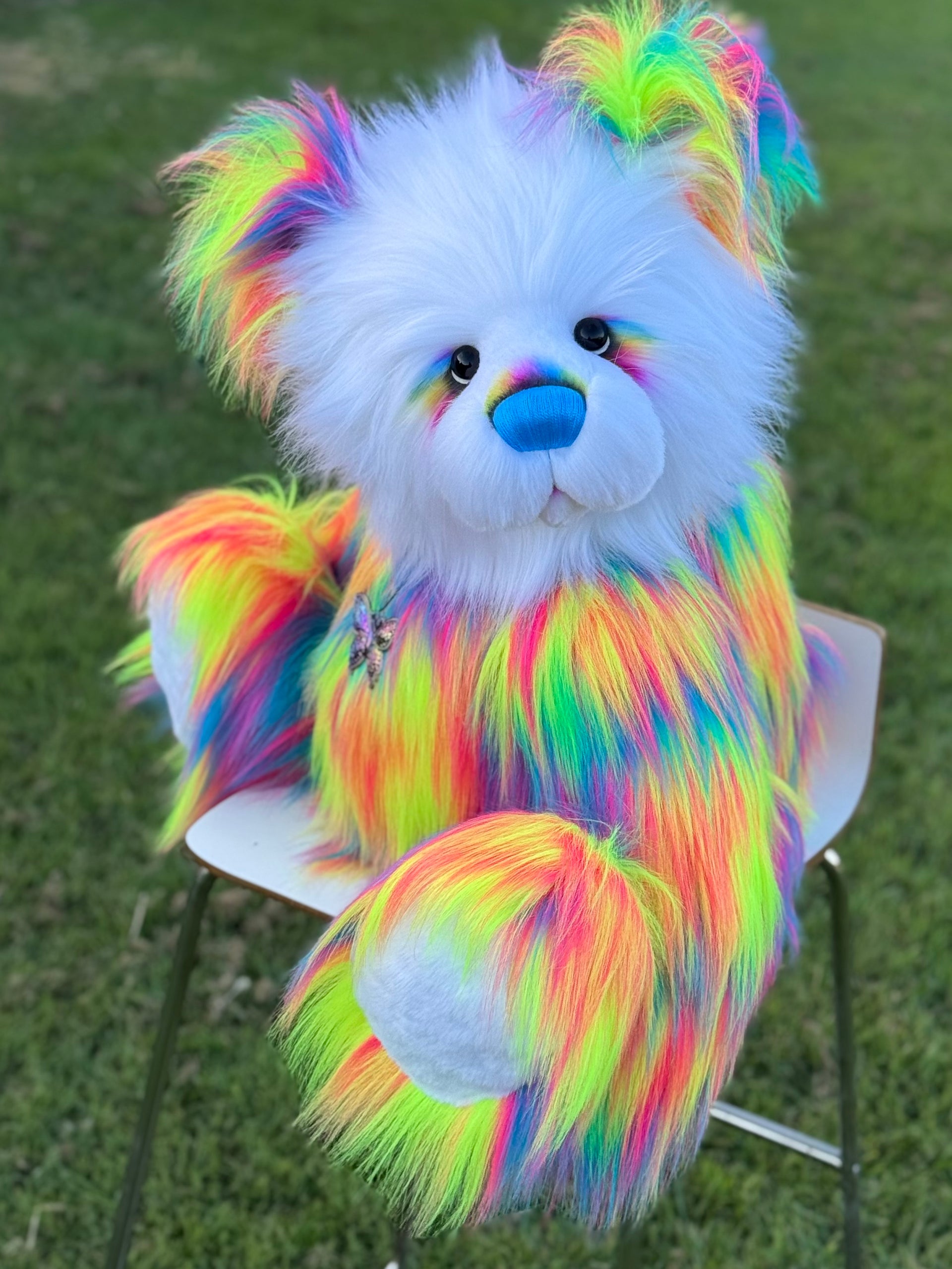 KITS - 32" Flickerglow JUMBO faux fur bear