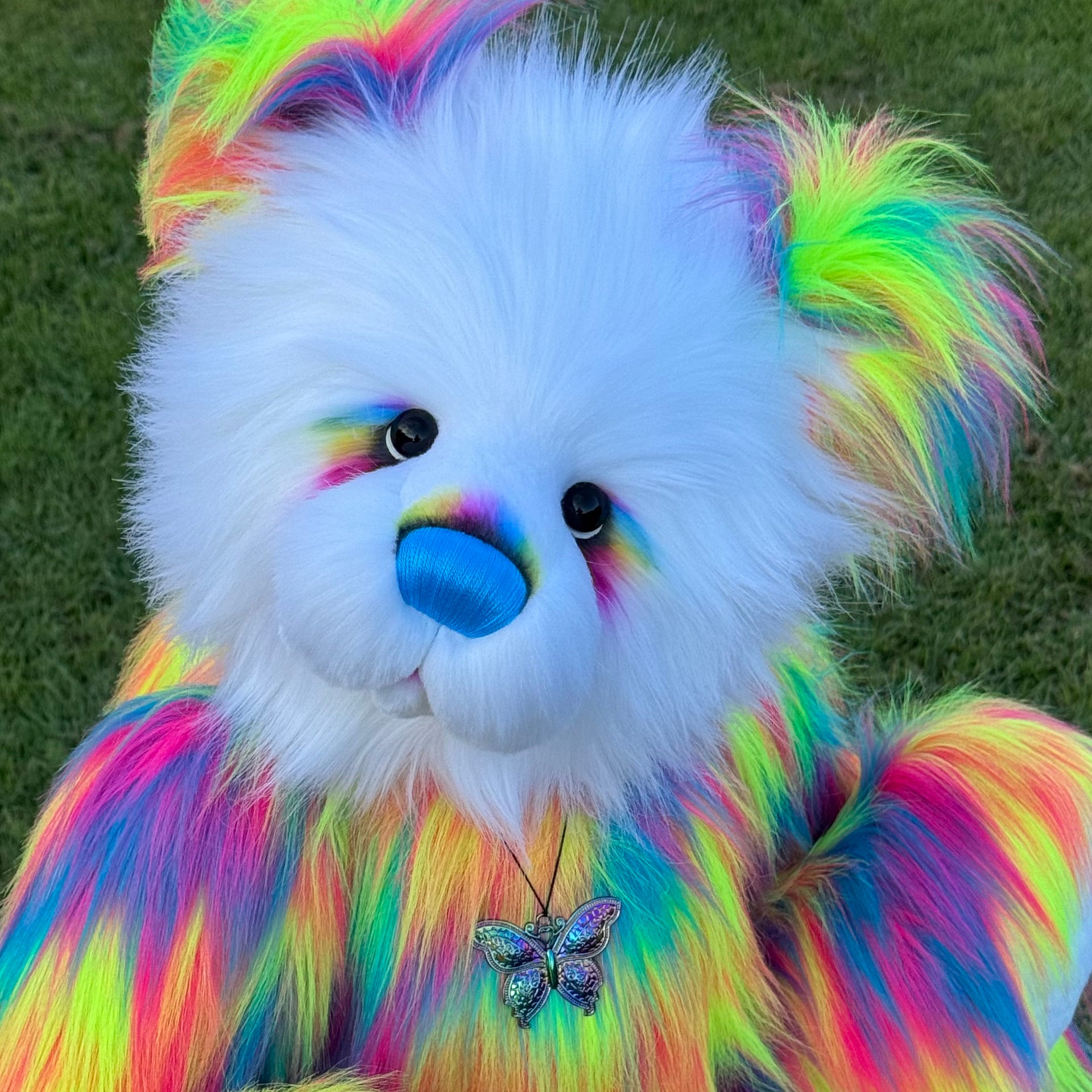 KITS - 32" Flickerglow JUMBO faux fur bear