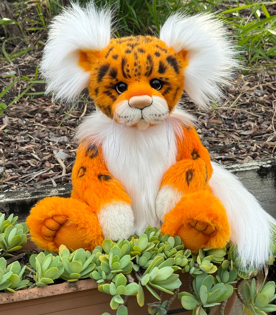 Papaya - 18" Hand-dyed Alpaca Snow Leopard Teddy by Emma's Bears - OOAK