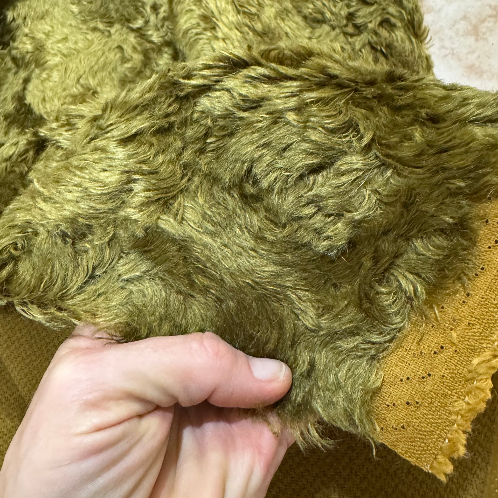 Olive Green - 20mm Swirl-effect Mohair/viscose blend