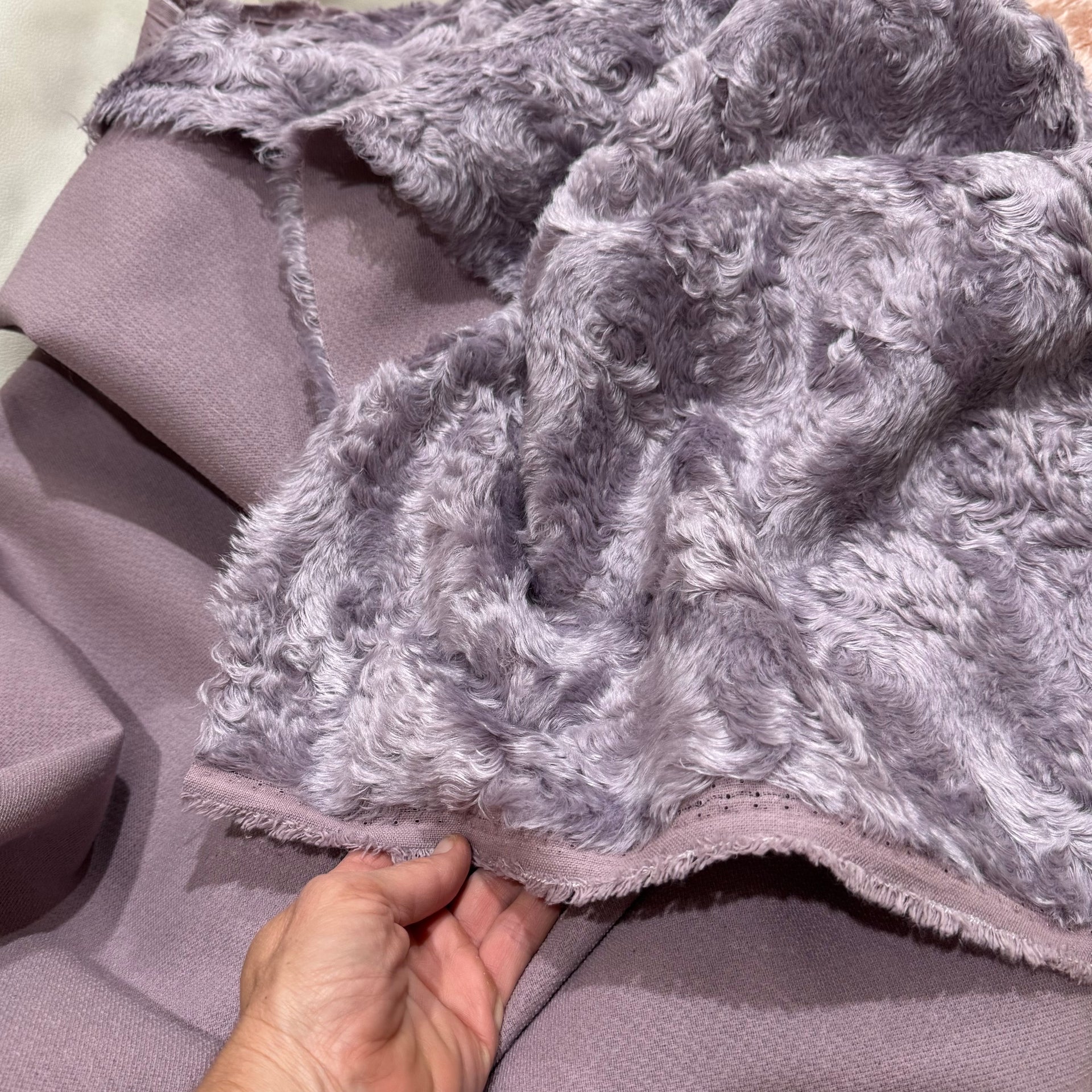 Misty Lilac - 20mm Swirl-effect Mohair/viscose blend