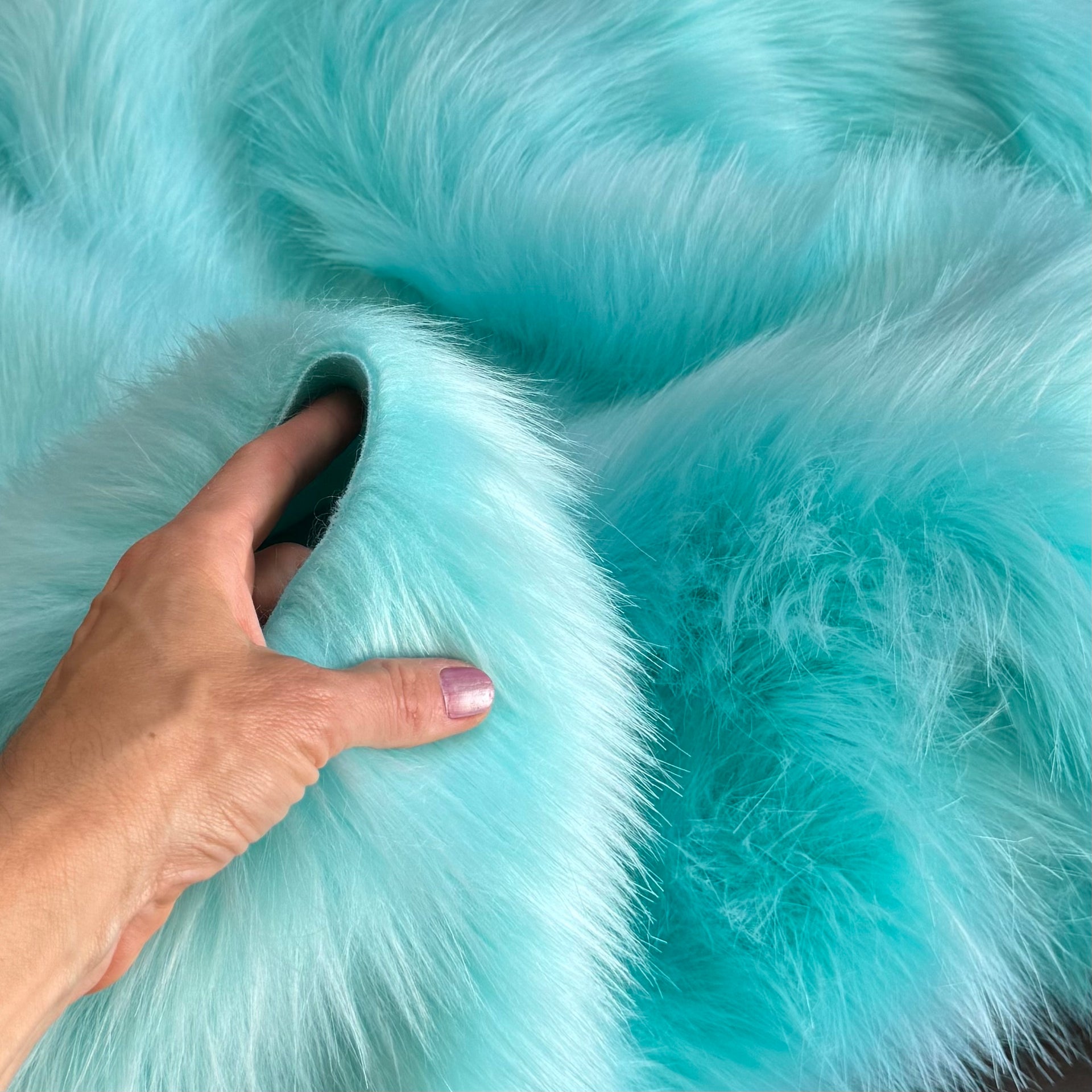 CARIBBEAN AQUA - Luxury Faux Fur - 2025 Range