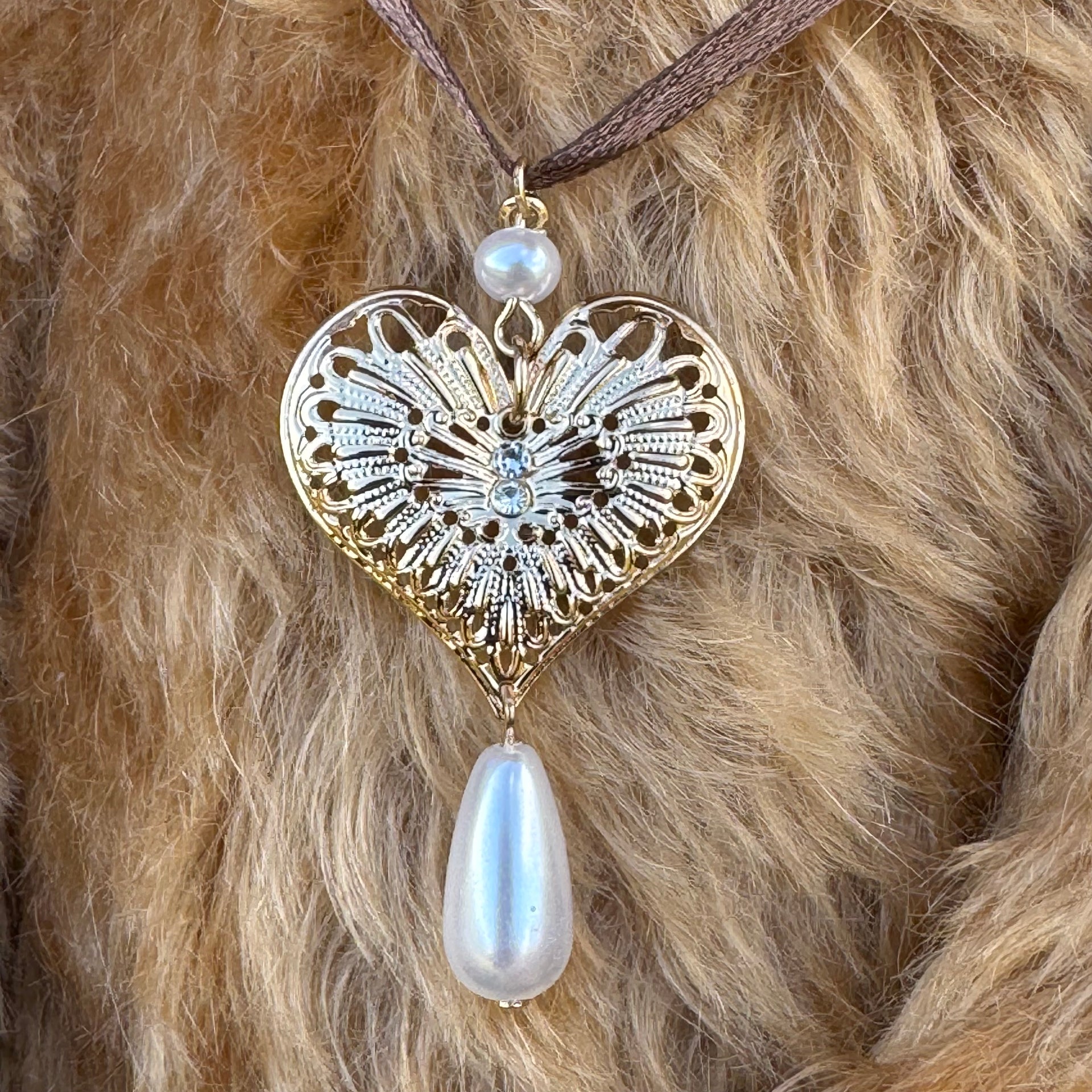 Whistlewhisk - 16" Traditional mohair bear by Emma's Bears - OOAK