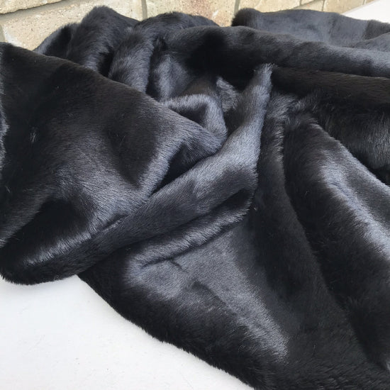 18mm Black - BUDGET Straight Pile Faux Fur