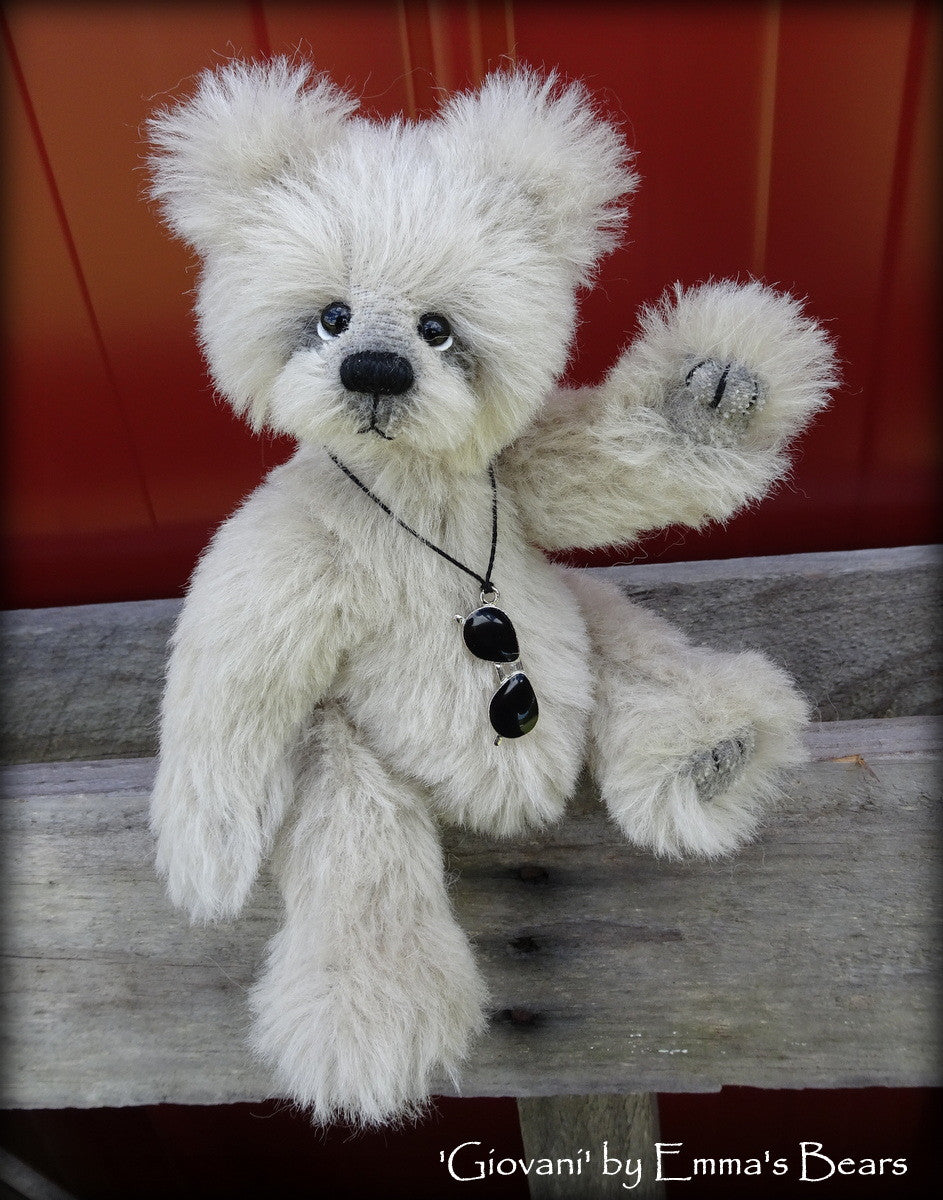 Giovani - 8in alpaca Artist Bear by Emmas Bears